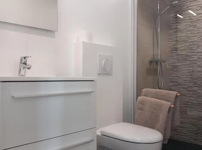 Angers, La Belle De Maine * Анже